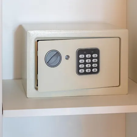 Mystery And Hotel Neoi Poroi