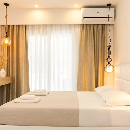 Mystery And Hotel 3*